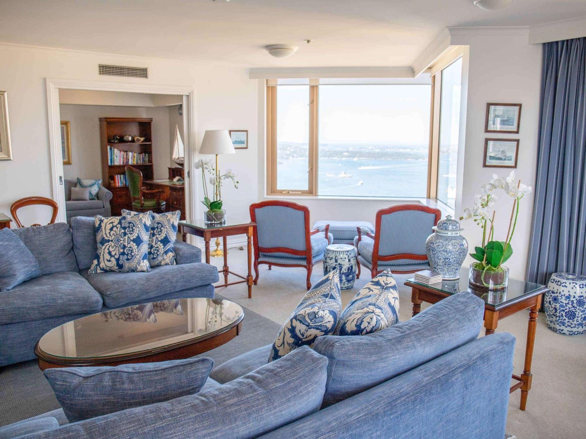 The Sebel Quay West Suites Sydney Bagian luar foto The living room of the presidential suite